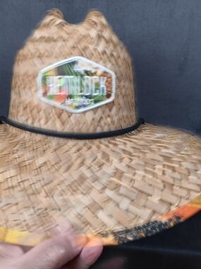 Hemlock Straw Sun Hat with Patch - Natural Tan